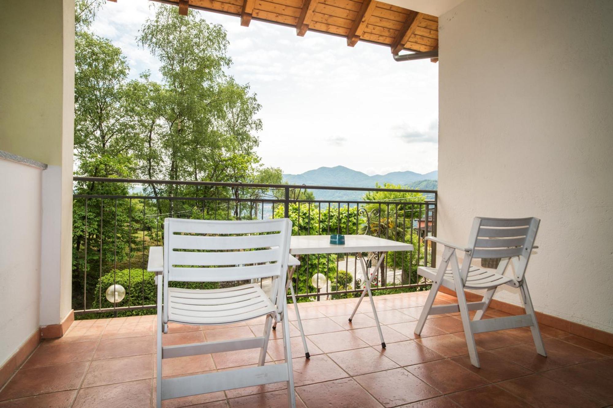 Madonna Della Neve Hotel Pettenasco Luaran gambar