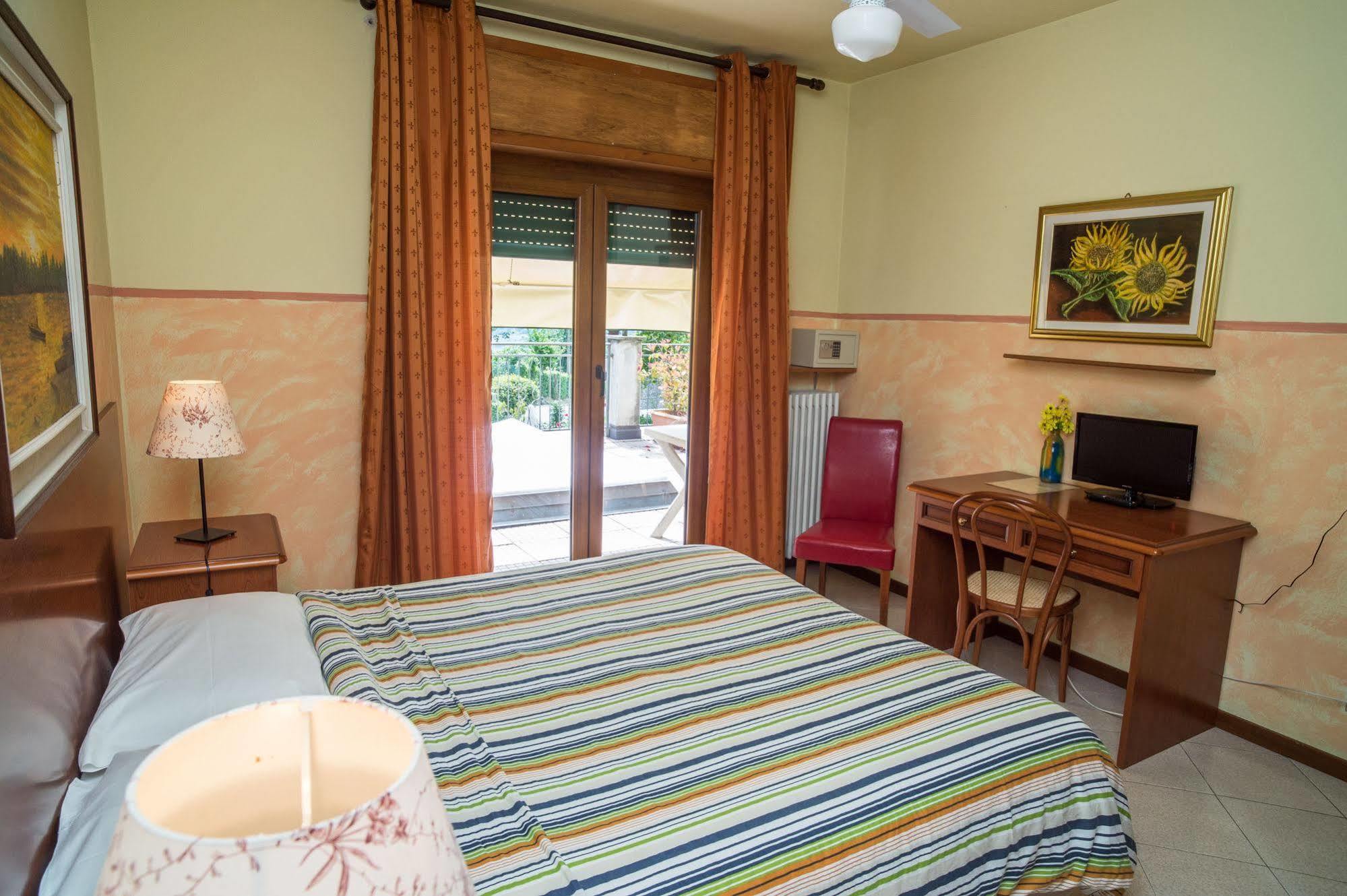 Madonna Della Neve Hotel Pettenasco Luaran gambar